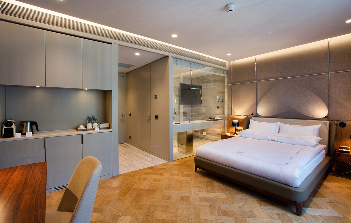 Fer Hotel — 4