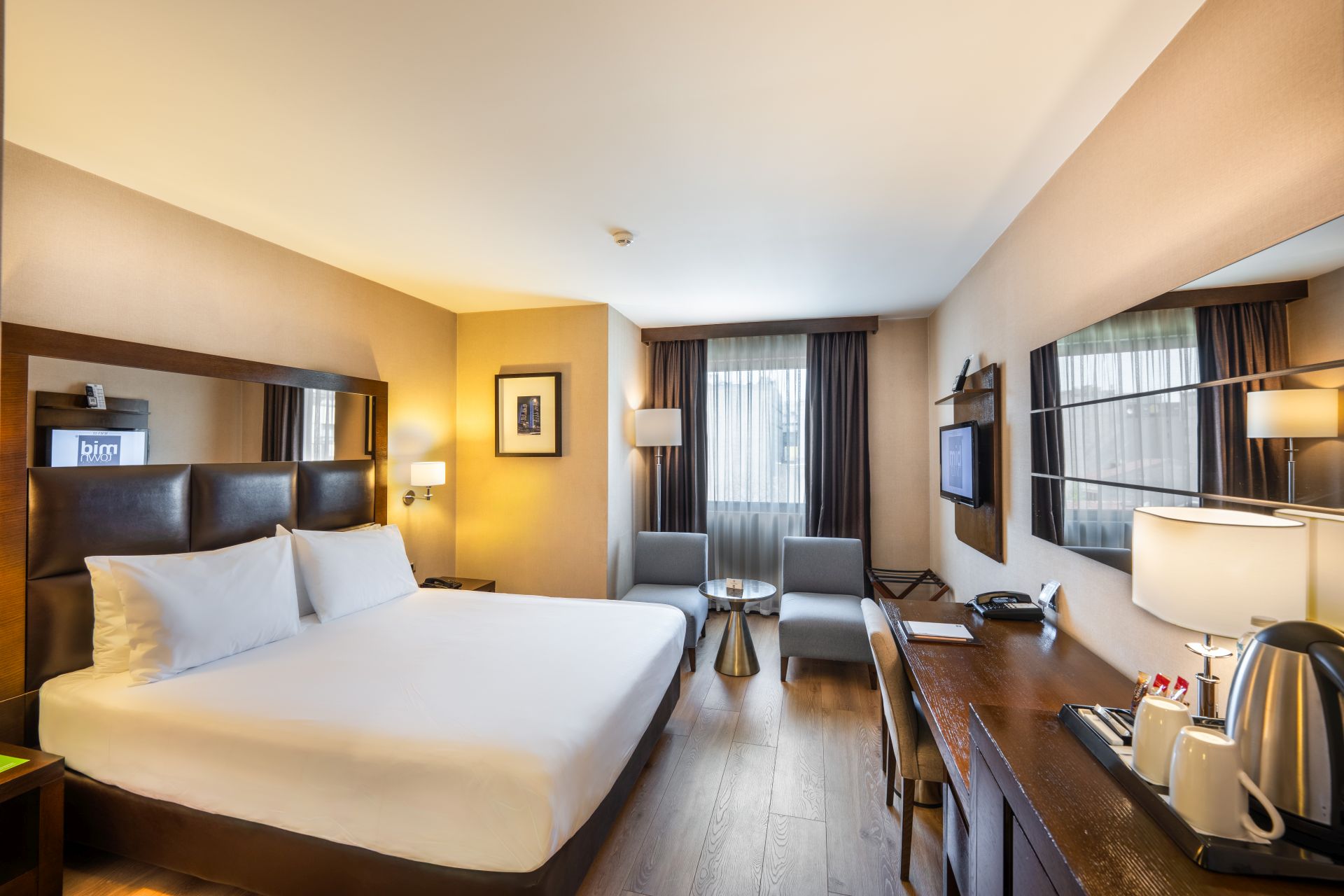 Midtown Hotel — 2