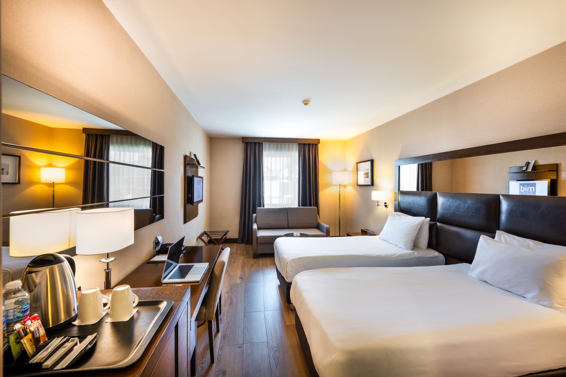 Midtown Hotel — 3
