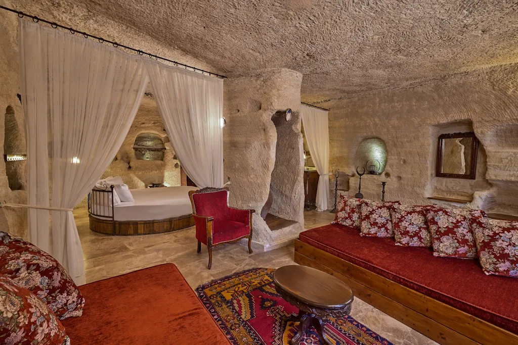 Mithra Cave Hotel — 4