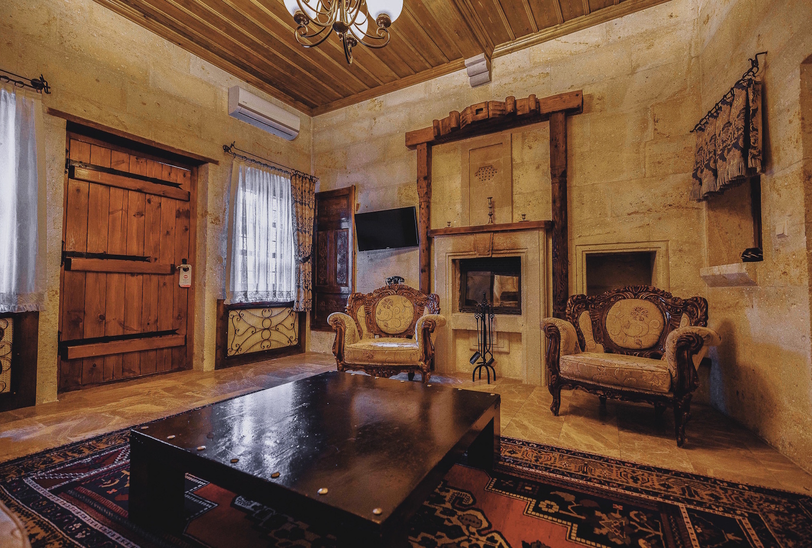 Mithra Cave Hotel — 5