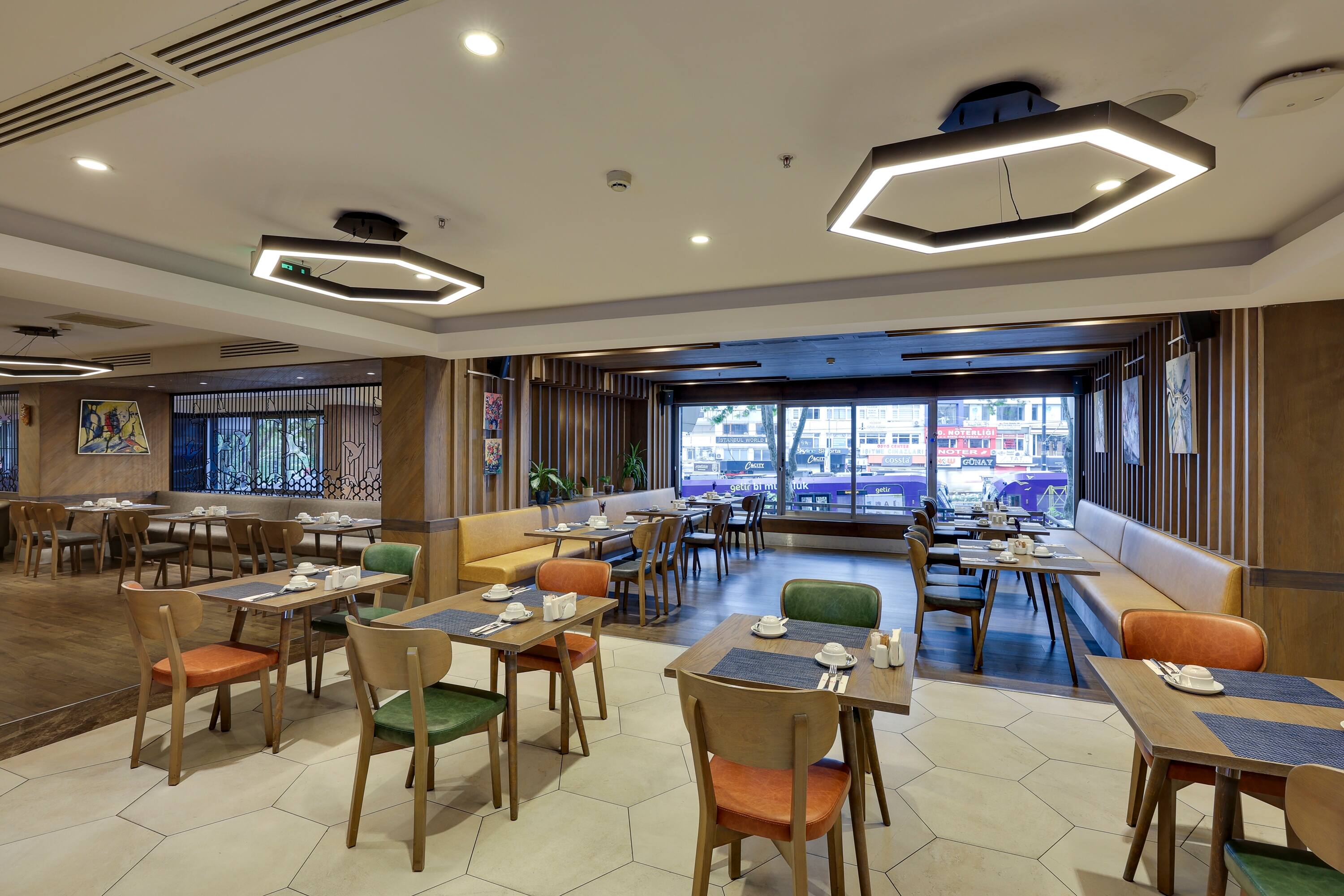 Ramada by Wyndham Istanbul Old City — 7